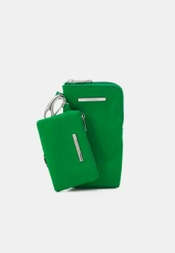 Even&Odd Damen SET - Handytasche - Green 9 Even&Odd Damen SET - Handytasche - Green -Even&Odd Verkäufe 1446c9528b774b1ba3154e1bd595b16e