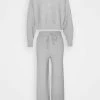 Even&Odd Damen SET BAT SHAPE LOUNGE - Strickpullover - Mottled Light Grey