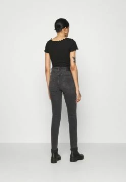 Even&Odd Damen T-Shirt Basic - Black 10 Even&Odd Damen T-Shirt Basic - Black -Even&Odd Verkäufe 2b92324e449646beaa3f67614ed72d4d