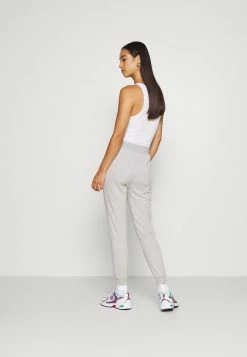 Even&Odd 2er PACK - Slim Fit Joggers - Jogginghose - Mottled Light Grey/black | Damen 11 Even&Odd 2er PACK - Slim Fit Joggers - Jogginghose - Mottled Light Grey/black | Damen -Even&Odd Verkäufe 2c675d7ac4d340e7afce73ed6fb90fa1