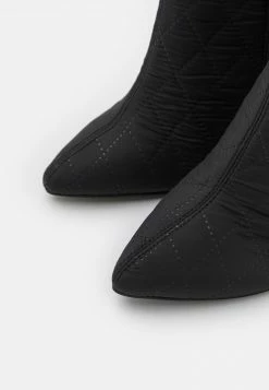 Even&Odd Damen Overknees - Black -Even&Odd Verkäufe 36f6e7d26dbf44f9985ee39f698c0807