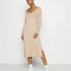 Even&Odd Damen KNIT MAXI V NECK DRESS WITH SLIT - Strickkleid - Camel -Even&Odd Verkäufe 44e47ae9cdb14fe8b7d3df6ca1fdb1b9