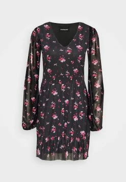 Even&Odd CINTERED V NECK ALL OVER MESH MINI VOLANT DRESS - Freizeitkleid - Black/red | Damen -Even&Odd Verkäufe 5781aa4a29ff4611a021527f3430fc60