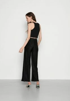 Even&Odd Damen Plisse Scallop Hem Trouser - Stoffhose - Black -Even&Odd Verkäufe 6eb113a732dc452b8909145ea90fff9b