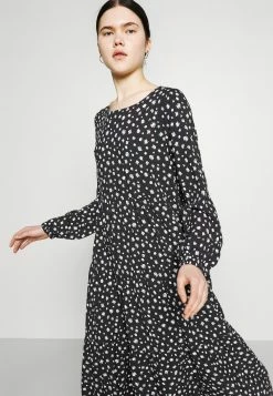 Even&Odd Damen Freizeitkleid - Black/white -Even&Odd Verkäufe 70867bd6f7004c13ba510c3ff8ad7c80