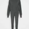 Even&Odd Damen Jogger And Hoodie Set - Strickpullover - Mottled Dark Grey 1 Even&Odd Damen Jogger And Hoodie Set - Strickpullover - Mottled Dark Grey -Even&Odd Verkäufe 97868a4c71d247c182d1d2cc8a1166d1
