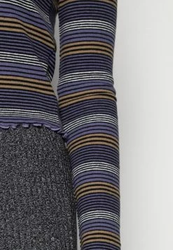 Even&Odd Damen CROPPED CREWNECK LONG SLEEVE - Langarmshirt - Blue -Even&Odd Verkäufe 9baabea4e7f24260bee068b7bdbdb293