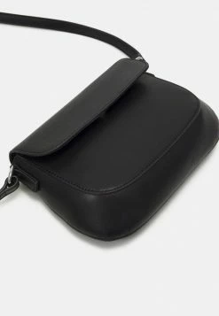 Even&Odd Damen Umhängetasche - Black 9 Even&Odd Damen Umhängetasche - Black -Even&Odd Verkäufe a8e7b89c362b42d6b3f3e3e5a82b9aa7