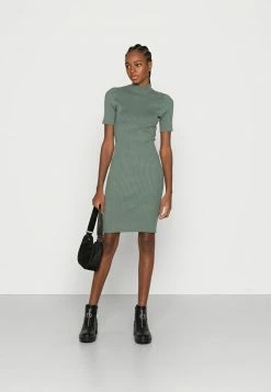Even&Odd Damen PERKIN NECK SHORT SLEEVE DRESS - Strickkleid - Olive 8 Even&Odd Damen PERKIN NECK SHORT SLEEVE DRESS - Strickkleid - Olive -Even&Odd Verkäufe ad64d87d179840a49a32b52d22ba8b6d