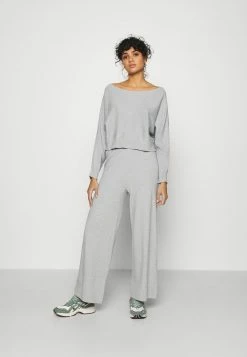 Even&Odd Damen SET BAT SHAPE LOUNGE - Strickpullover - Mottled Light Grey -Even&Odd Verkäufe cec6235a93c44d81979fafe555f6cbc9