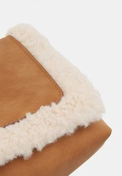 Even&Odd Damen Umhängetasche - Cognac -Even&Odd Verkäufe f5b257d38dda4b00bd2d209a171e1957