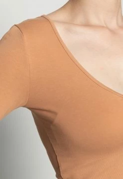 Even&Odd Damen 2 PACK - Langarmshirt - Camel/black -Even&Odd Verkäufe f5d19fea3e604f95ba385a03d513b3aa